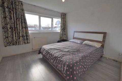 4 bedroom terraced house for sale, Franklins Croft, Wolverton, Milton Keynes, Buckinghamshire, MK12 5DD