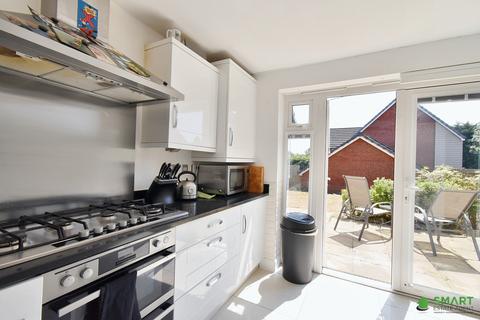 9 Birdie Walk, Exeter, EX2 7SE