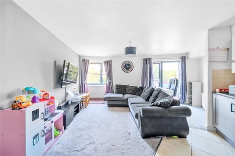 2 bedroom flat for sale, Mayfield Road, Hersham, Walton-on-Thames, KT12