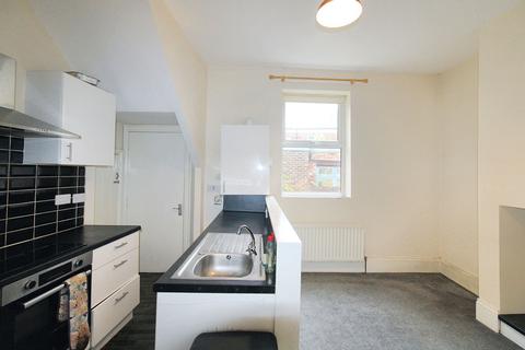 3 bedroom semi-detached house for sale, Tynemouth Road, Heaton, Newcastle upon Tyne, Tyne and Wear, NE6 1SH