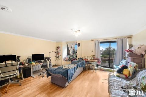 1 bedroom apartment for sale, Free Trade Wharf, Wapping, London E1W