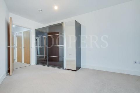 2 bedroom flat for sale, High Road, London, NW10