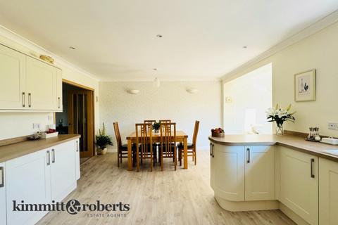 25 Askerton Drive, Peterlee, SR8 1PW