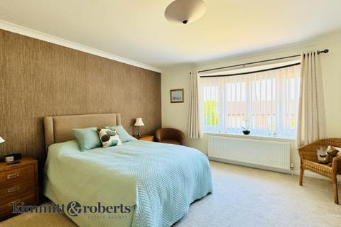 25 Askerton Drive, Peterlee, SR8 1PW