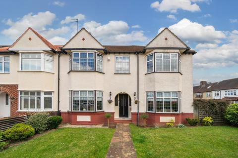 5 bedroom end of terrace house for sale, Linden Leas, West Wickham