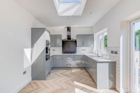 186 Birmingham Road, Redditch, B97 6EN