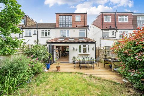 71 The Quadrant, London, SW20 8SW