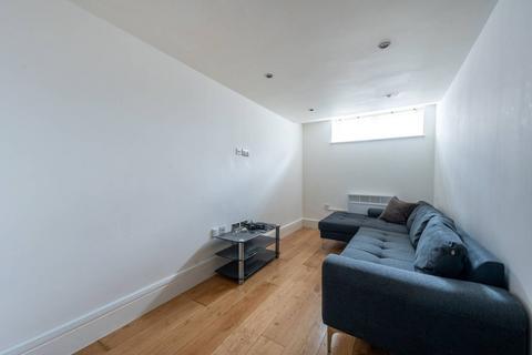 1 bedroom flat to rent, Upper Mulgrave Road, Cheam, Sutton, SM2