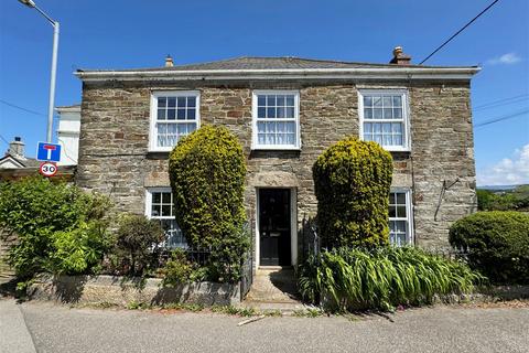 4 bedroom detached house for sale, Rope Walk, Mount Hawke, Truro