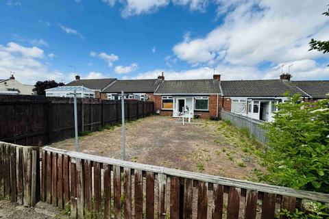 2 bedroom cottage to rent, Bethune Avenue, Seaham, Co. Durham, SR7