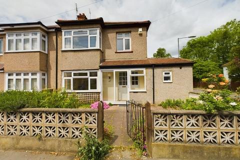 3 bedroom semi-detached house to rent, Elm Avenue, Eastcote, Middlesex, HA4