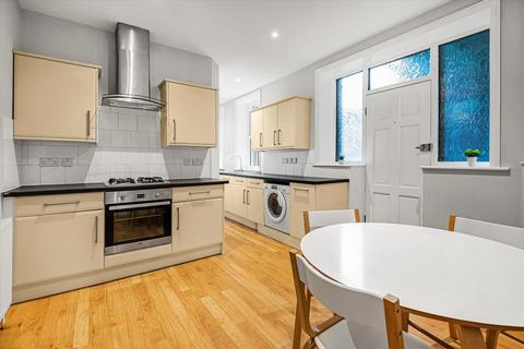 2 bedroom flat for sale, Glenshaw Mansions, SW9