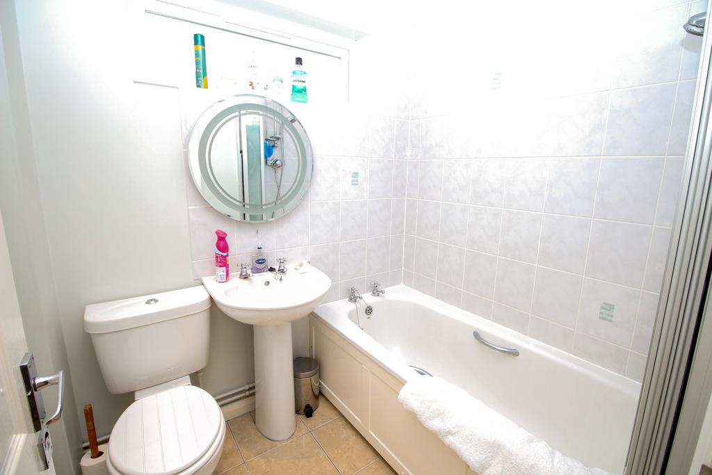 Family bathroom