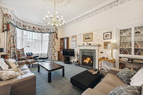 6 bedroom property for sale, Abercromby Place, King's Park, FK8