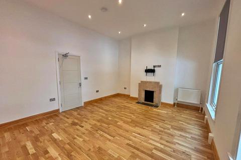 Studio to rent, London Road, London SE1