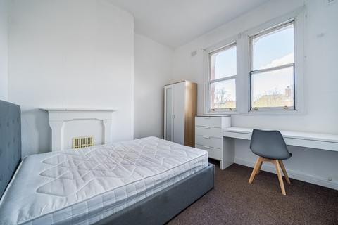2 bedroom apartment to rent, 16 Clarendon Road, Leeds, LS2 9NN