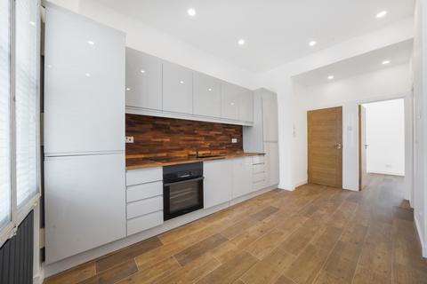 1 bedroom flat to rent, Grays Inn Road, Kings Cross