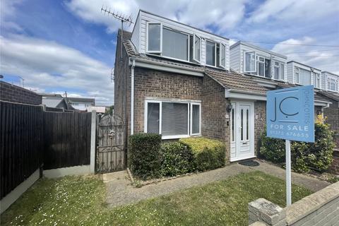 18 Deben, East Tilbury, Tilbury, RM18 8RG