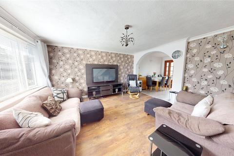 18 Deben, East Tilbury, Tilbury, RM18 8RG