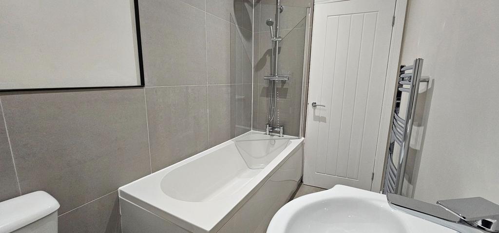 Family bathroom