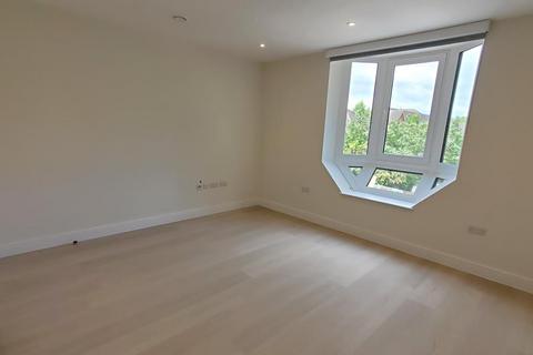 2 bedroom flat to rent, 21-25 Church Street West, Woking GU21