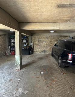 Garage to rent, Charles Lane, London NW8