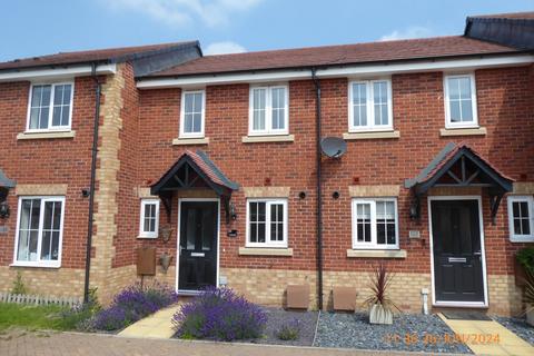 2 bedroom terraced house to rent, Murrell  Way, Shrewsbury