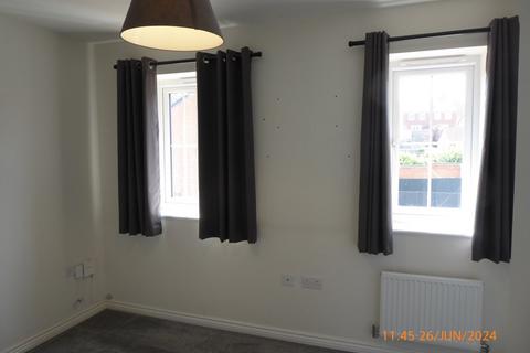 2 bedroom terraced house to rent, Murrell  Way, Shrewsbury