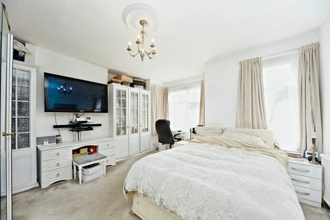 5 Spencer Road, Mitcham Junction, Mitcham, CR4 4JP