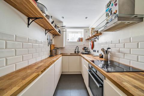 2 bedroom flat for sale, Hillfield Avenue, Crouch End