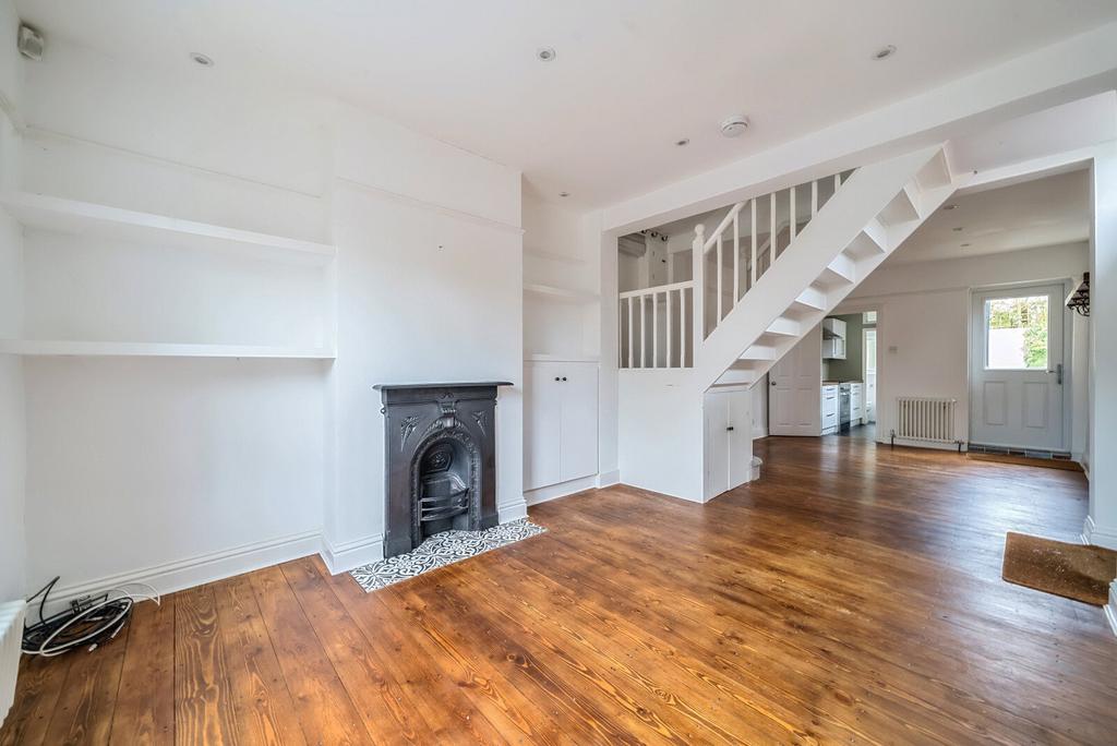 Sitting/Dining Room