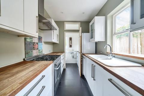 134 Elm Road, Kingston Upon Thames, KT2 6HU