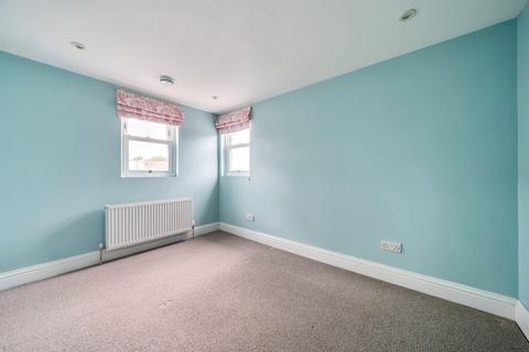 134 Elm Road, Kingston Upon Thames, KT2 6HU