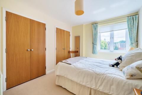 2 bedroom flat for sale, Amersham,  Buckinghamshire,  HP7