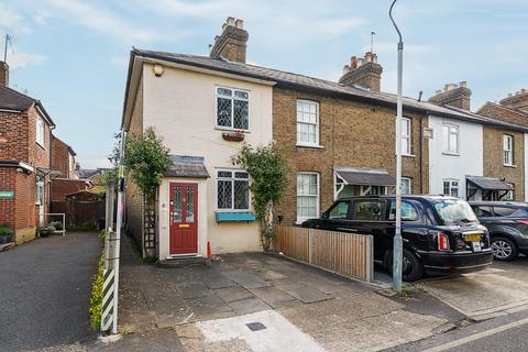 2 bedroom end of terrace house for sale, Lancaster Road, Uxbridge, Middlesex