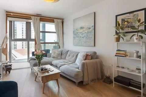 1 bedroom flat to rent, Lombard Road, Falcon Wharf, Battersea, London, SW11