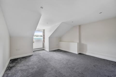 1 bedroom apartment to rent, Oakfield Road London SE20