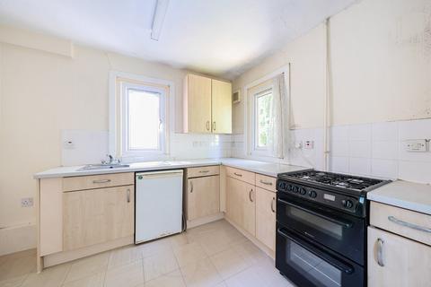 51a Ash Grove, London, W5 4AX