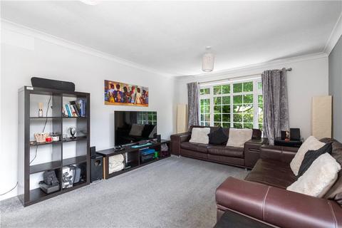 2 bedroom apartment for sale, Grange Wood Court, Leeds, LS16