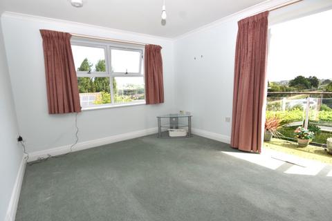 1 bedroom flat for sale, Canal Hill, Tiverton, Devon, EX16