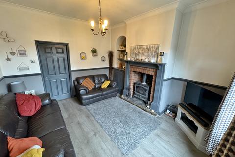 2 bedroom cottage for sale, Todd Lane North, Lostock Hall PR5