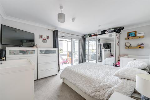 1 bedroom flat for sale, Broadwater Street West, Worthing, West Sussex, BN14