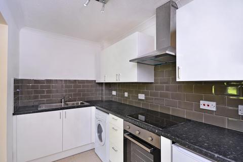 1 bedroom flat to rent, Kensington House, Aldborough Way, York, YO26