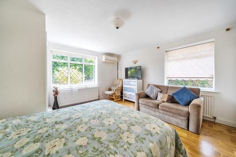 4 bedroom detached bungalow for sale, Widmer End,  Buckinghamshire,  HP15