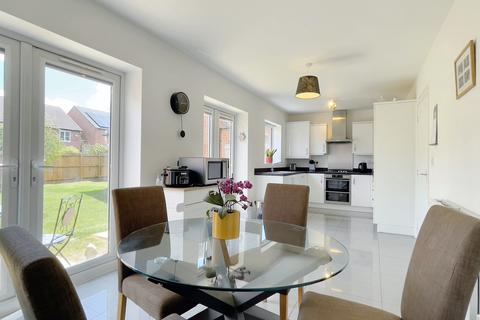 4 bedroom detached house for sale, Baum Drive, Mountsorrel, LE12