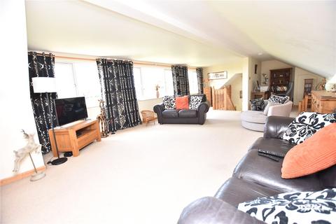 2 bedroom detached house for sale, Main Street, Scholes, Leeds, West Yorkshire