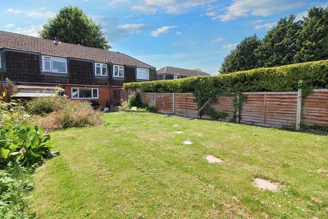 3 bedroom terraced house for sale, Mayfield Crescent, Lower Stondon, Henlow, SG16