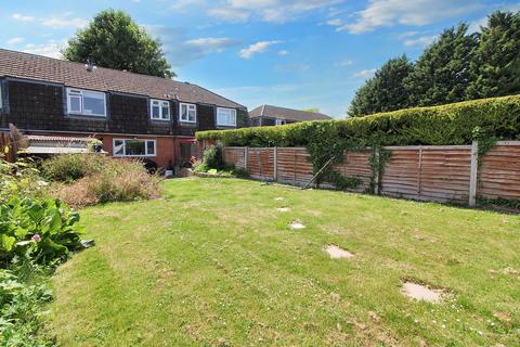 39 Mayfield Crescent, Lower Stondon, Henlow, SG16 6LE