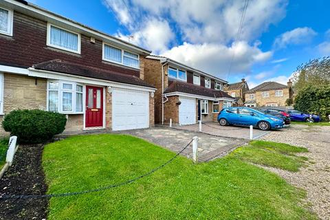 6 Archibald Road, Romford, RM3 0RH