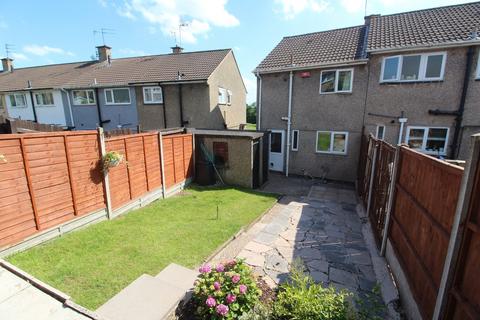 2 bedroom end of terrace house for sale, Featherstone Drive, Leicester LE2